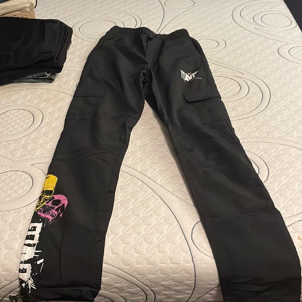 Black Cargos w Skeleton Print